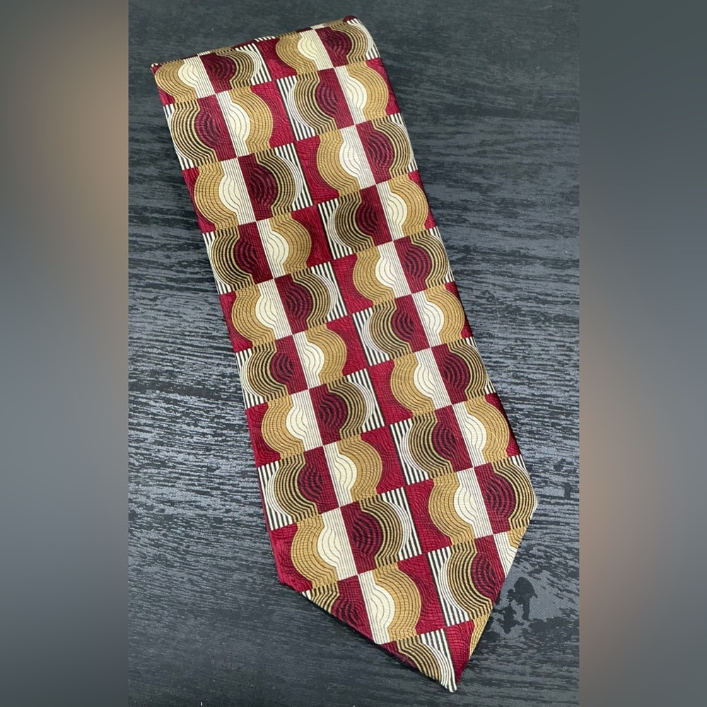 MATRIX by FORMAT / Awesome Arches Red, Gold & White Silk Tie Pre-loved